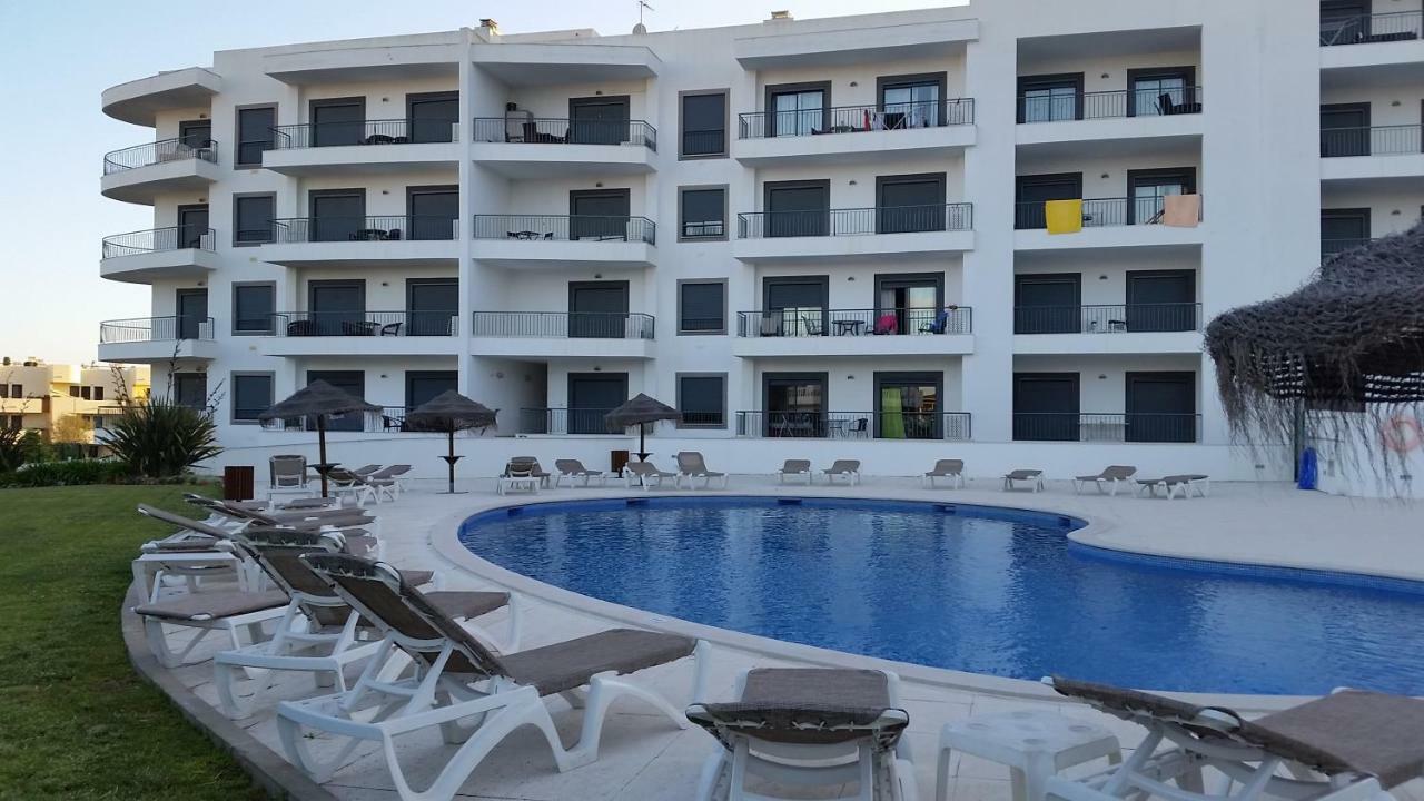Vista Das Ondas Olhos De Agua Albufeira Buitenkant foto